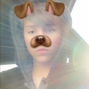 Meet your Posher, Cameron